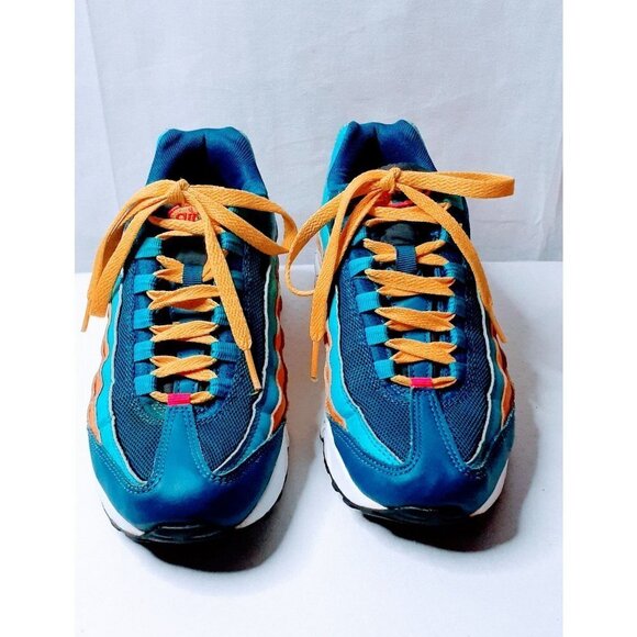 Nike Air Max 95 Big Kid's Sneakers - Picture 8 of 8